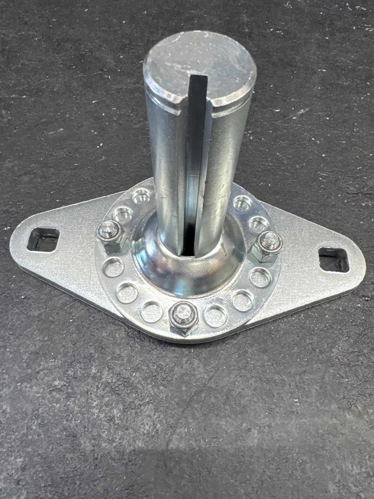 Donovan 4 Spring mount