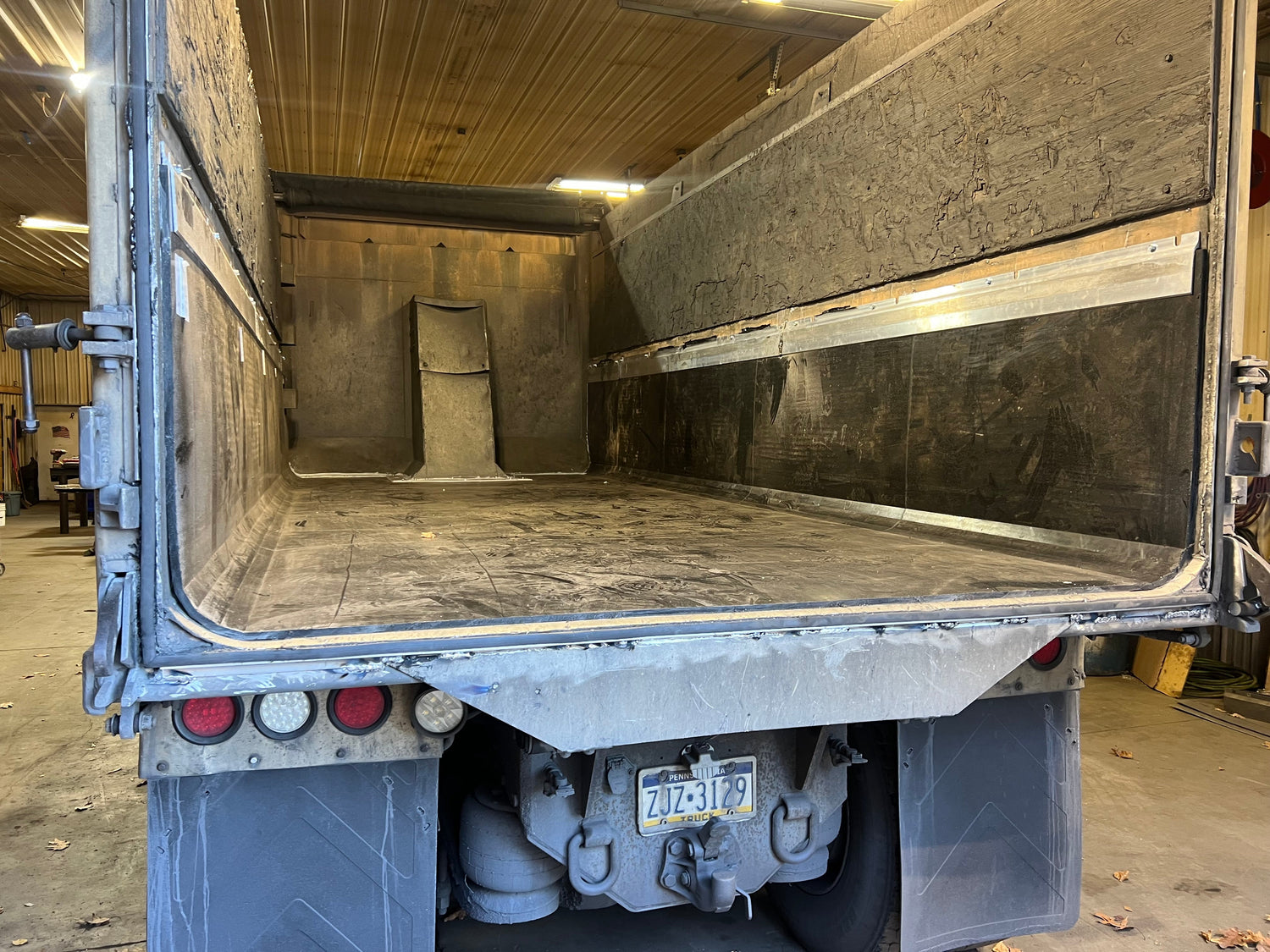 Asphalt Dump Truck bed liners