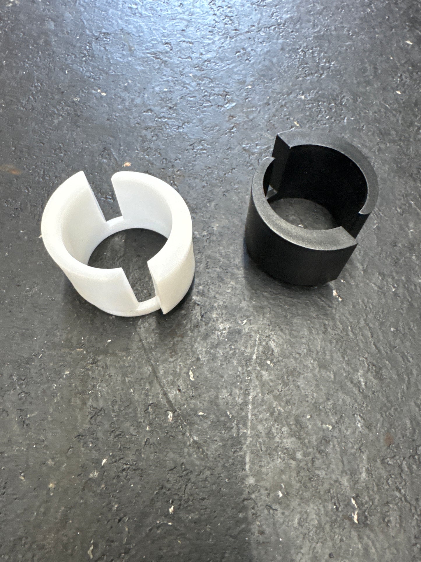 Aero Plastic Bushing Set