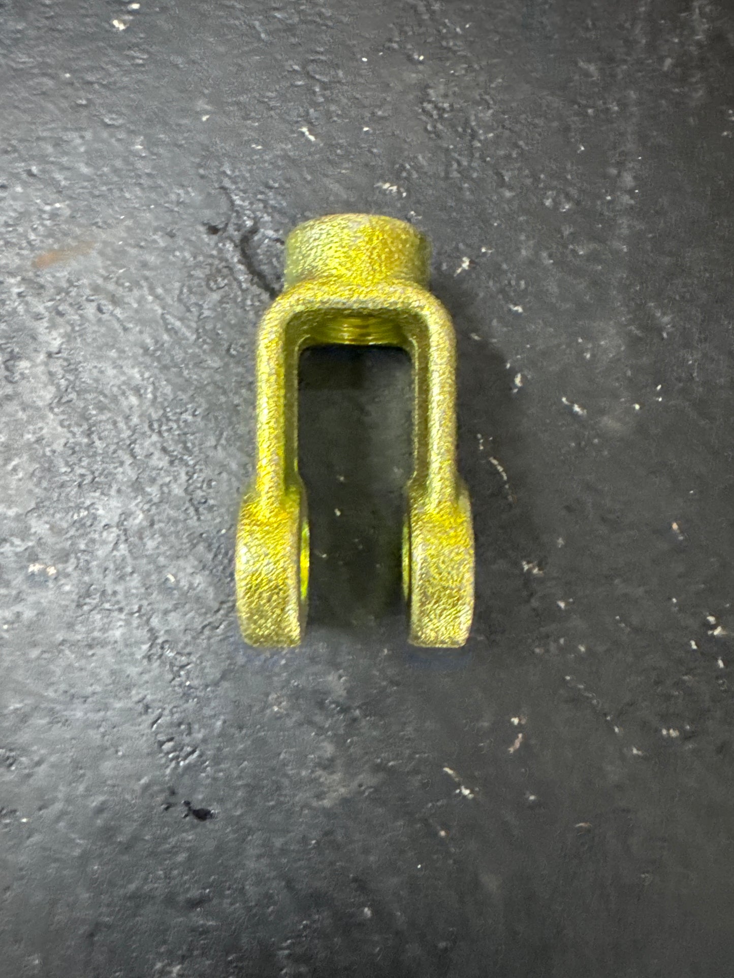 5/8-16x1/2 Clevis